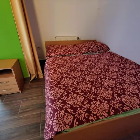 アパート Napospart 32